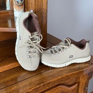 Skechers flex sole sport